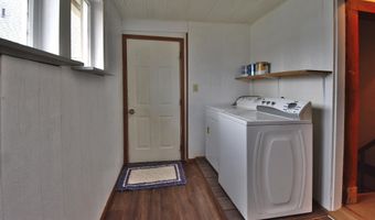 808 Harding St, Belle Fourche, SD 57717