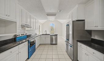 1621 Moore St, Adel, GA 31620