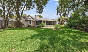 1121 LINKSIDE Ct E, Atlantic Beach, FL 32233