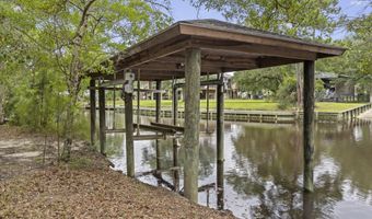 10051 Cain Rd, Bay St. Louis, MS 39520