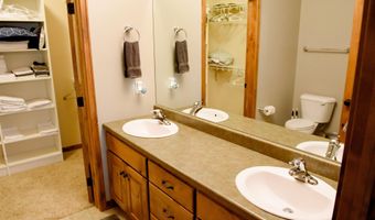 425 240th Ave 201, Arnolds Park, IA 51331