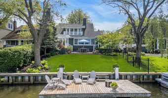 7 Sunset Dr, Asbury Park, NJ 07712