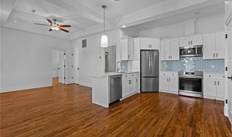 18 State St 5 (3rd Floor East), Bristol, RI 02809