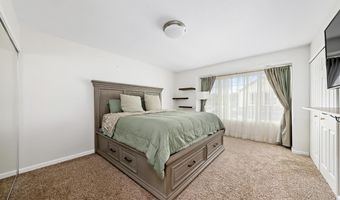 1220 Aristotle Gln, Escondido, CA 92026