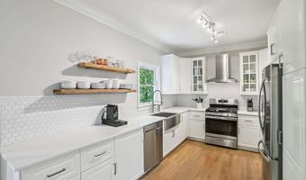 2784 White Oak, Decatur, GA 30032