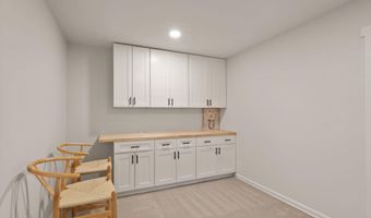 7324 AUBURN St, Annandale, VA 22003