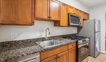 305 WHITTIER St NW 301, Washington, DC 20012