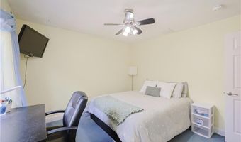 1010 Oakhill Ave, Attleboro, MA 02703