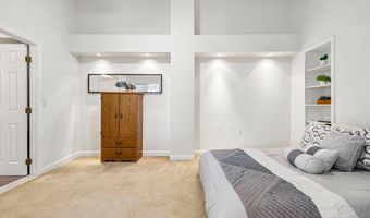 1320 N WAYNE St N 405, Arlington, VA 22201