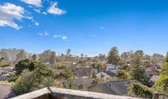 210 Thunderbird Dr, Aptos, CA 95003