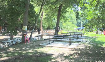10 Tennyson Ln, Bella Vista, AR 72714