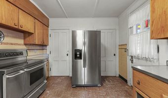 30 Summer St, Adams, MA 01220