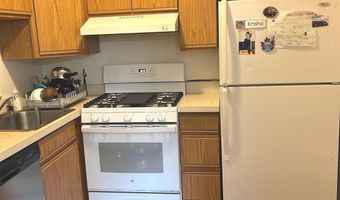 424 MEADOWVIEW Ln 424, Mont Clare, PA 19453