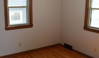 718 S Harlan St, Algona, IA 50511