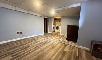 21 Elgin Ave, Bethel, CT 06801