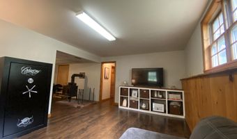 207 Belfast Rd, Albion, ME 04910