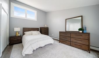 27 Mason Ct 27, Amesbury, MA 01913