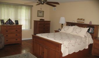 550 Egenolf Pl, Bayville, NJ 08721