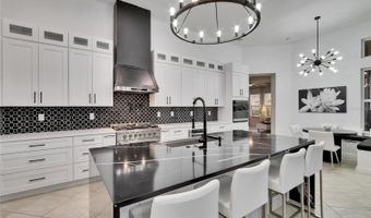 6927 CRESTPOINT Dr, Apollo Beach, FL 33572