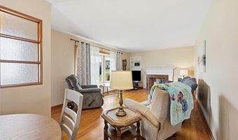 2207 Ridgevue Ave, Aliquippa, PA 15001