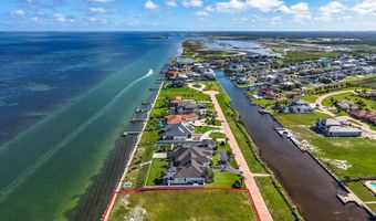 42 La Buena Vida Dr, Aransas Pass, TX 78336