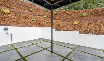 3362 Bellota Way, Los Angeles, CA 90027
