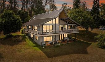 1365 Piiholo Rd, Makawao, HI 96768