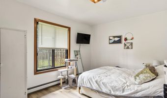 2605 W 8TH St, Appleton, WI 54911