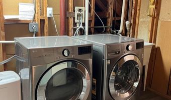 668 S ILLINOIS St, Arlington, VA 22204
