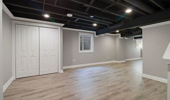1236 Kathleen Ct, Antioch, IL 60002