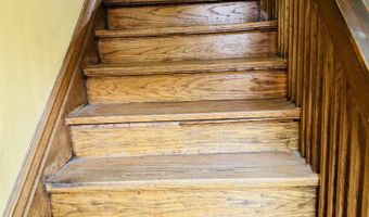 701 MAPLE St, Atlantic, IA 50022