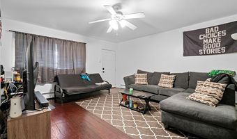 114 S 18th St, Airville, PA 15203