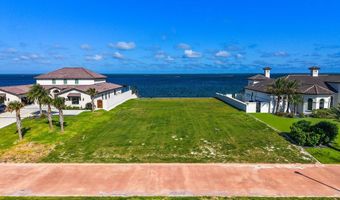 42 La Buena Vida Dr, Aransas Pass, TX 78336