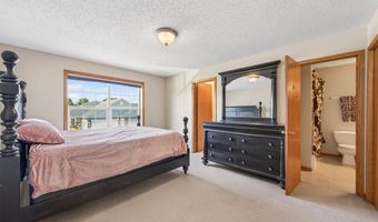 10546 64th Ln NE, Albertville, MN 55301