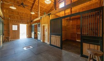 1103 Apple Pie Ridge Rd, Alto, GA 30510
