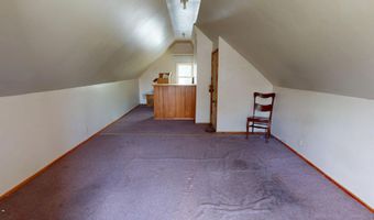 19 Russell St, Bangor, ME 04401