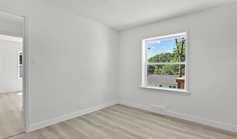 7025 Greenholly Dr, Affton, MO 63123
