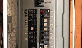 70 Mohawk St, Cumberland, RI 02864