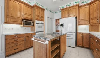 2332 FIDDLERS Ln, Atlantic Beach, FL 32233