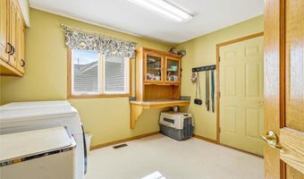 488 139th Ln NW, Andover, MN 55304
