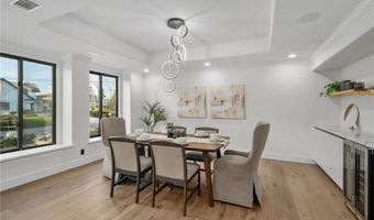 7460 E Hummingbird Cir, Anaheim, CA 92808