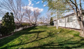 3070 Carolyn Ln, Ammon, ID 83406