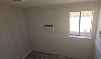 1584 N WOOD St, Casa Grande, AZ 85122