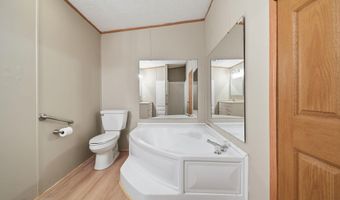 704 Hidden River Dr, Adrian, MI 49221