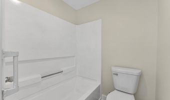 1611 Sprott St, Auburn, IN 46706