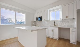 2404 S Cochran Ave, Los Angeles, CA 90016