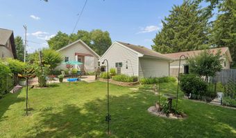 1320 N HARRIMAN St, Appleton, WI 54911