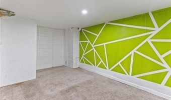 5839 McMillan St, Allen Park, MI 48209