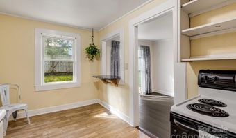 222 Glendale Ave, Asheville, NC 28803