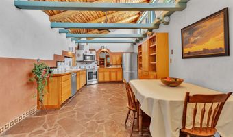 51 Atalaya Rd, Arroyo Hondo, NM 87513